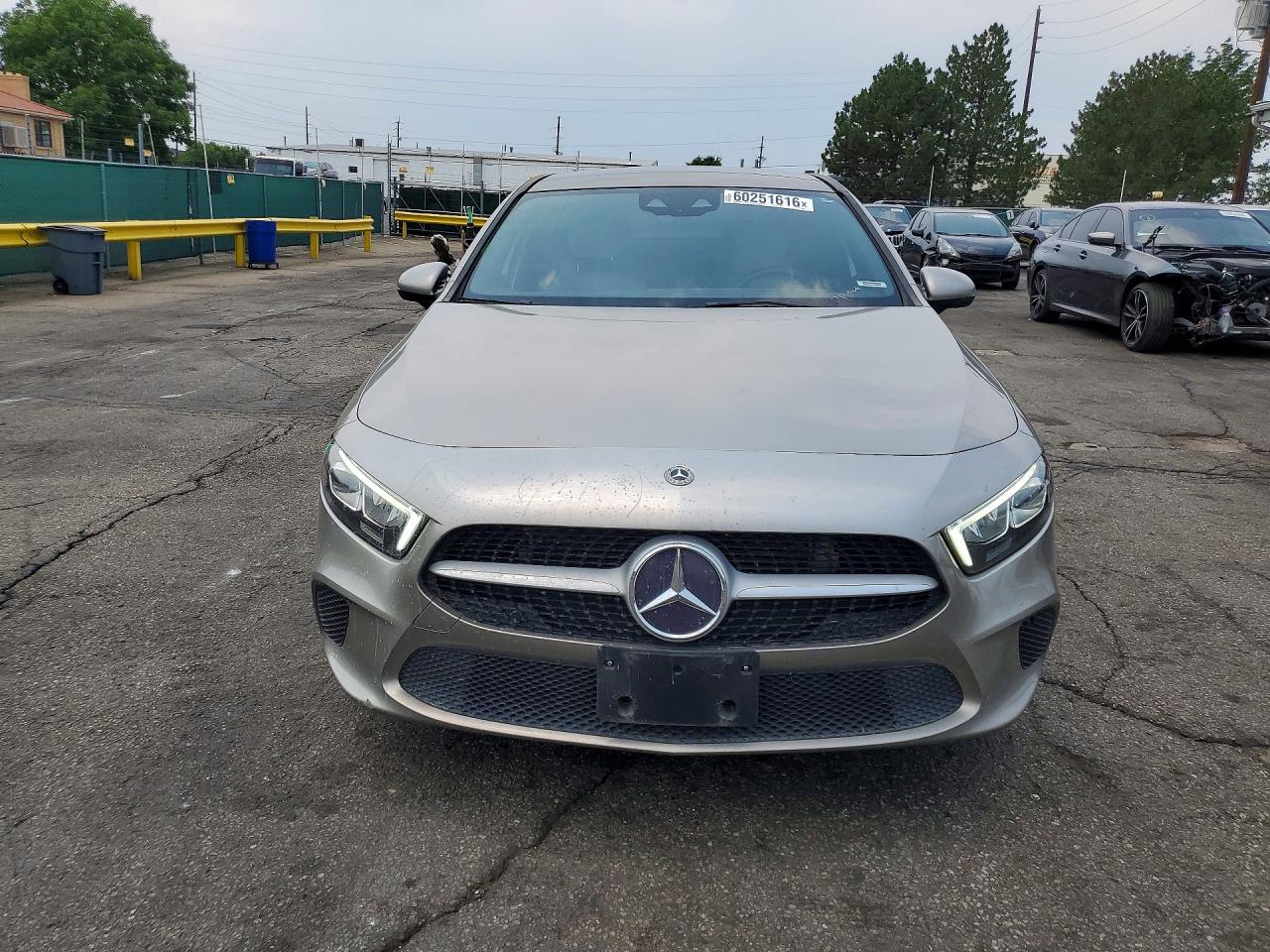 WDD3G4FB3KW002212 · 2019 MERCEDES-BENZ A · 5/13