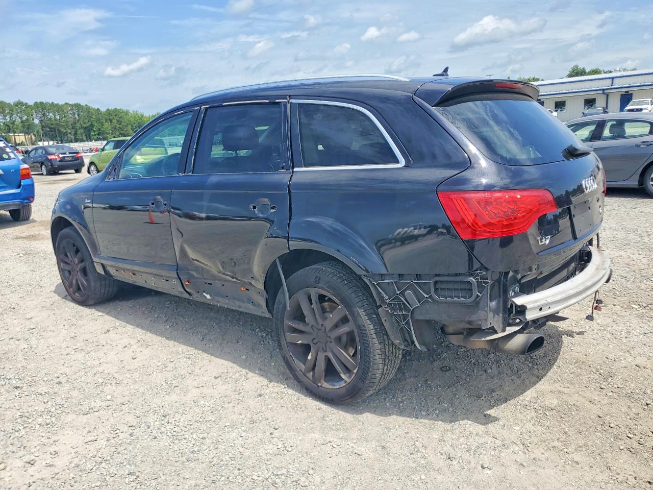 WA1LGAFE0FD000917 · 2015 AUDI Q7 · 2/13