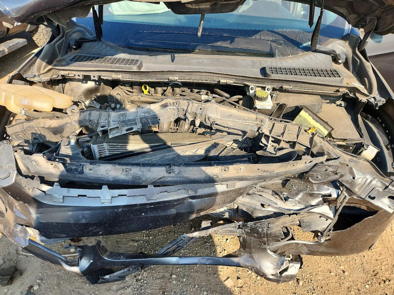 1FMCU0G77GUC21761 · 2016 FORD ESCAPE · 12/13
