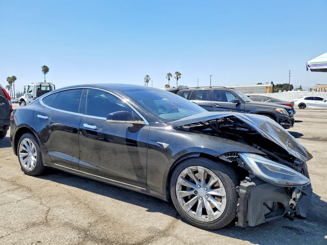 5YJSA1E28JF239840 · 2018 TESLA MODEL S · 4/13