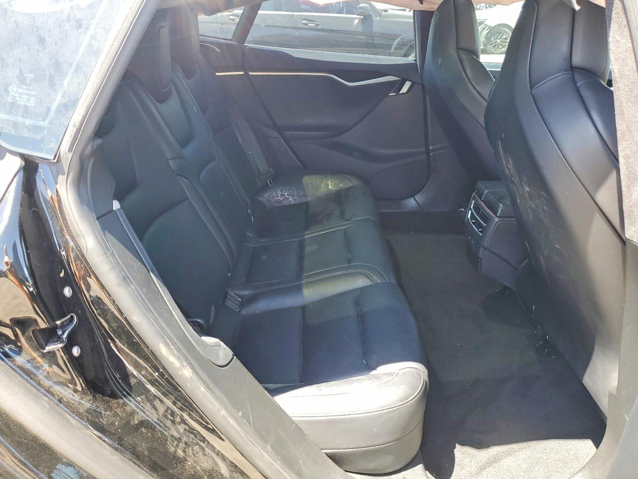 5YJSA1E28JF239840 · 2018 TESLA MODEL S · 10/13