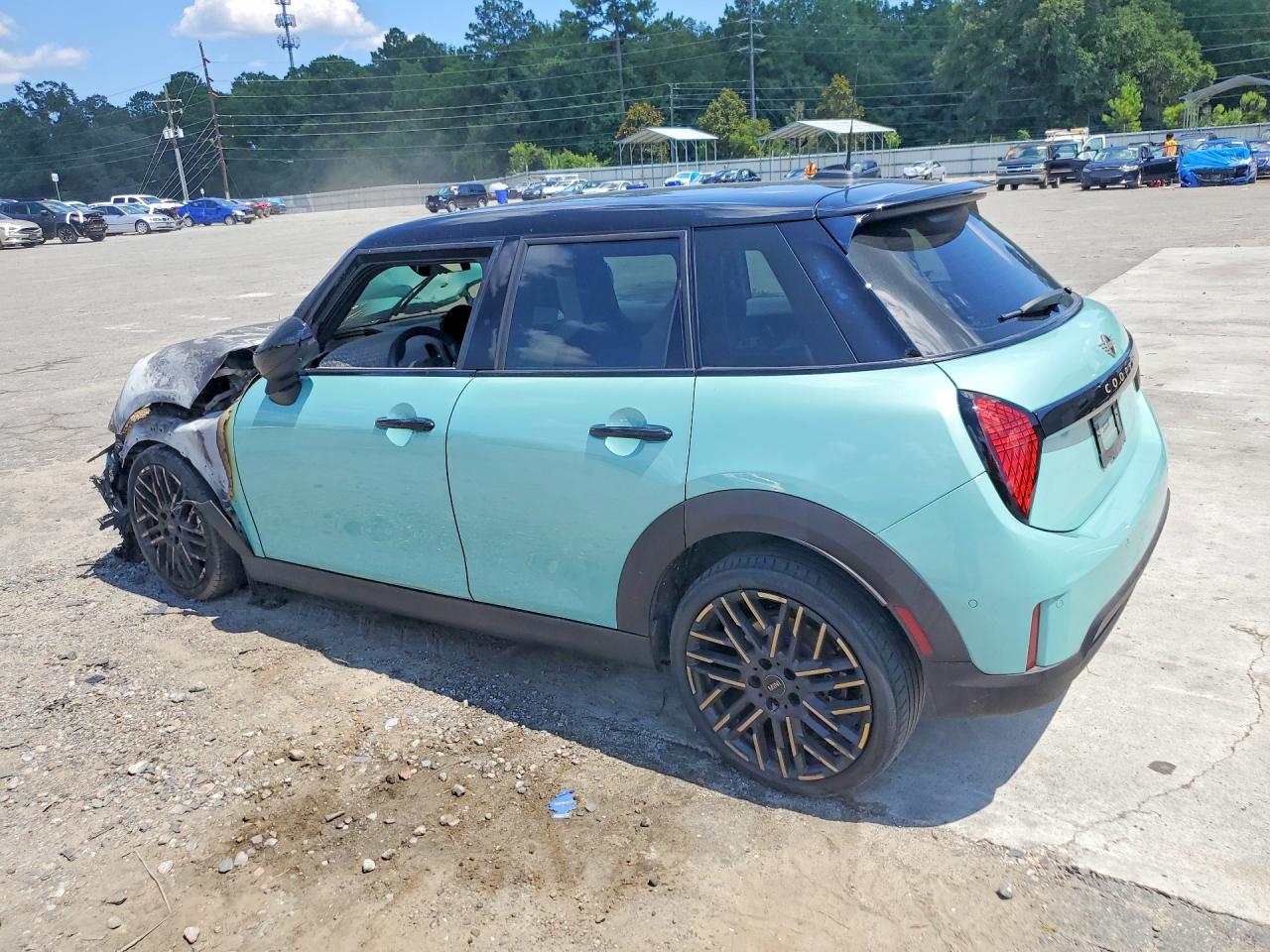 WMW53GD04S2W47800 · 2025 MINI COOPER · 2/12