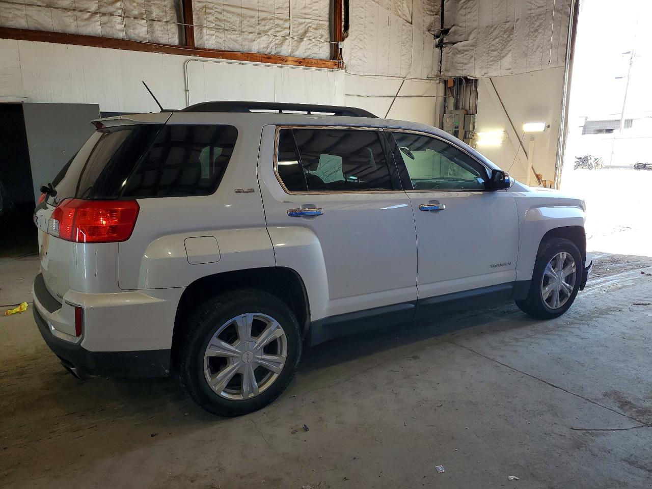 2GKFLTE36G6226815 · 2016 GMC TERRAIN · 3/13