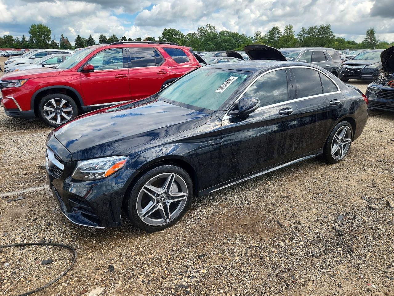 55SWF8EB3KU298211 · 2019 MERCEDES-BENZ C