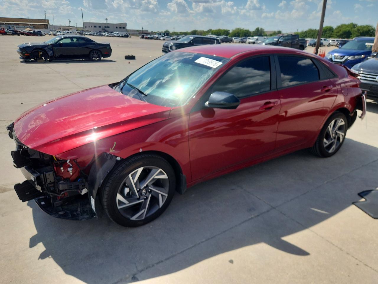 KMHLM4DG0SU085087 · 2025 HYUNDAI ELANTRA
