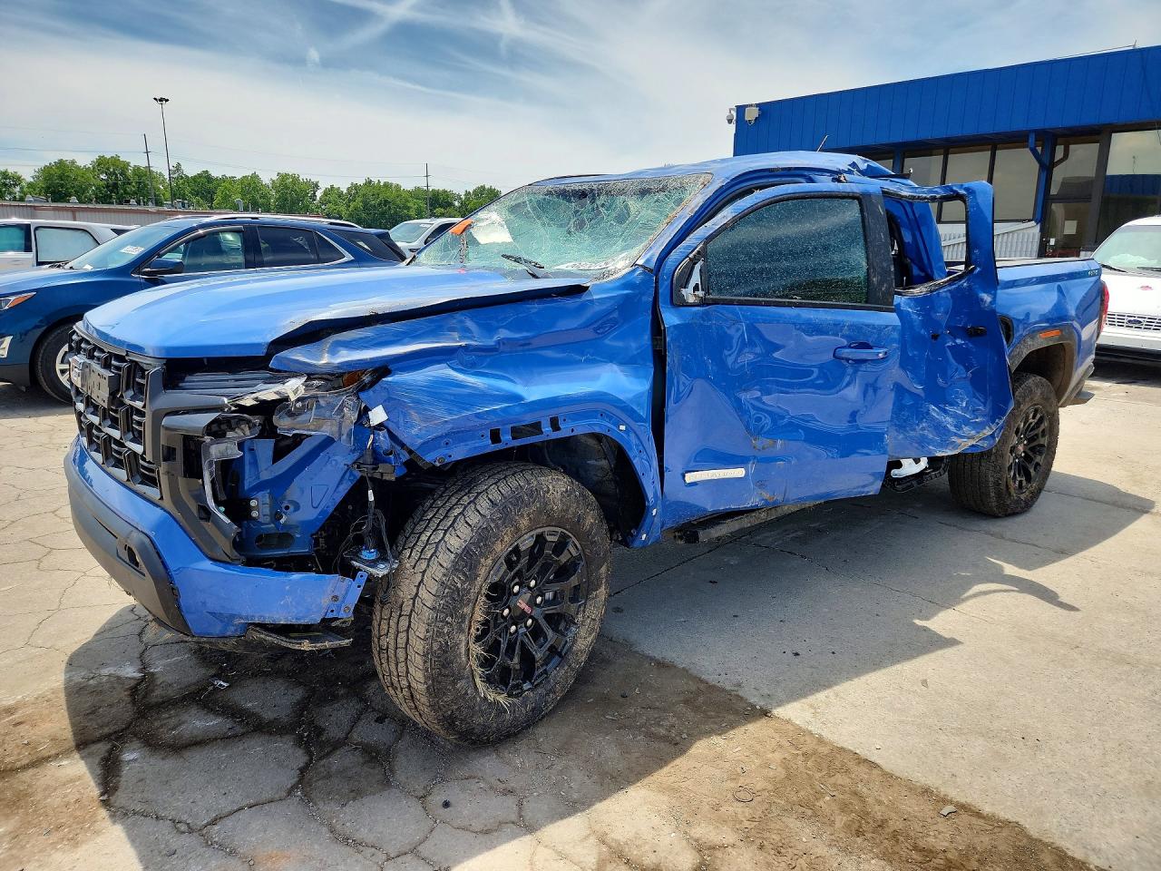 1GTP2BEK7T1171292 · 2026 GMC CANYON