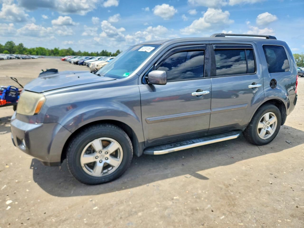 5FNYF4H4XBB098720 · 2011 HONDA PILOT