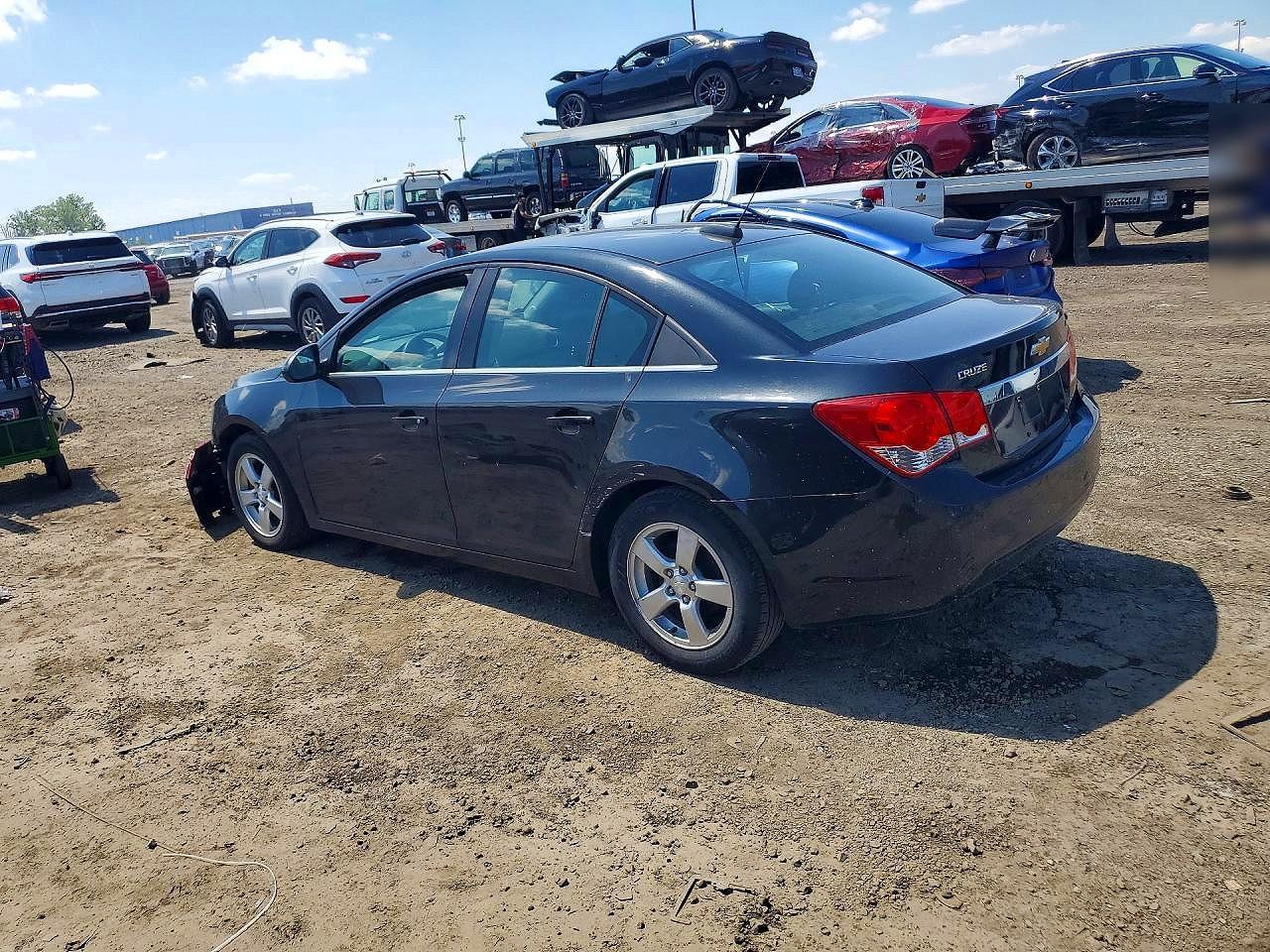 1G1PE5SB2G7109761 · 2016 CHEVROLET CRUZE LIMITED · 2/12