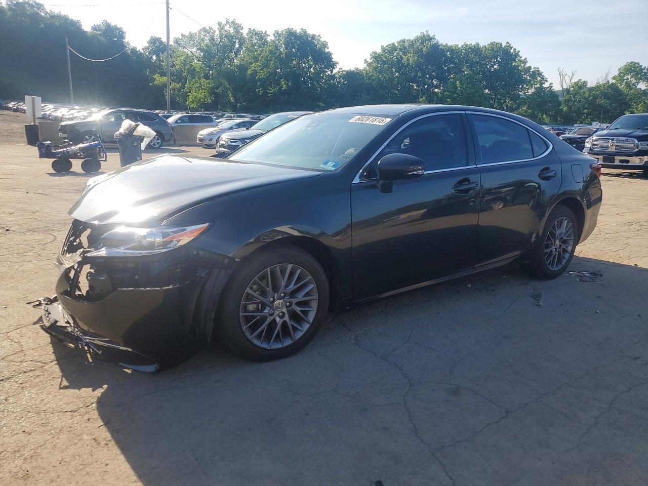 58ABK1GG7JU115852 · 2018 LEXUS ES
