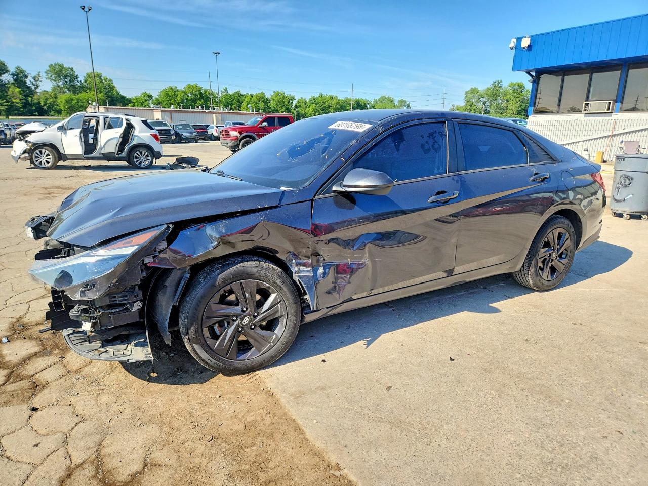 5NPLM4AG7MH028570 · 2021 HYUNDAI ELANTRA