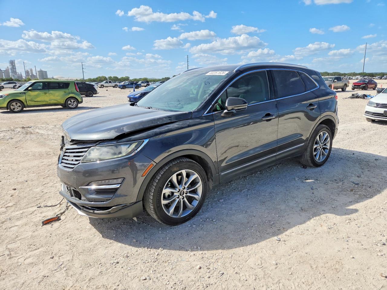 5LMCJ2C95JUL31241 · 2018 LINCOLN MKC