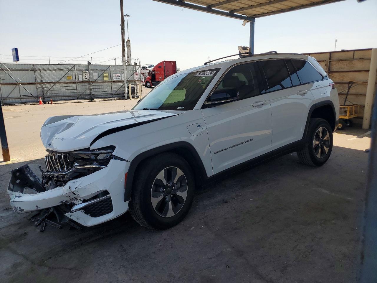 1C4RJYB61N8759446 · 2022 JEEP GRAND CHEROKEE