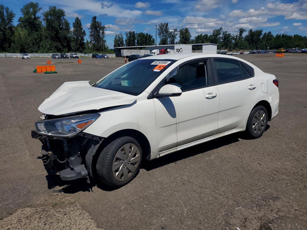 3KPA24AB5JE120066 · 2018 KIA RIO