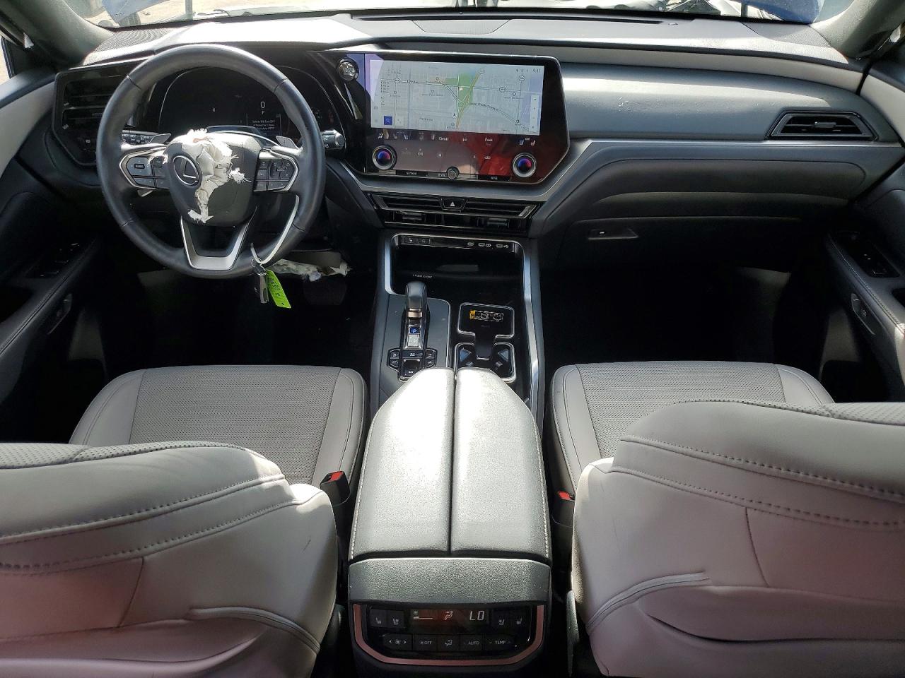 5TDAAAB65SS031480 · 2025 LEXUS TX 350 · 8/13