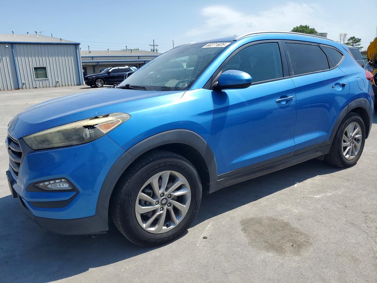 KM8J33A45GU096432 · 2016 HYUNDAI TUCSON