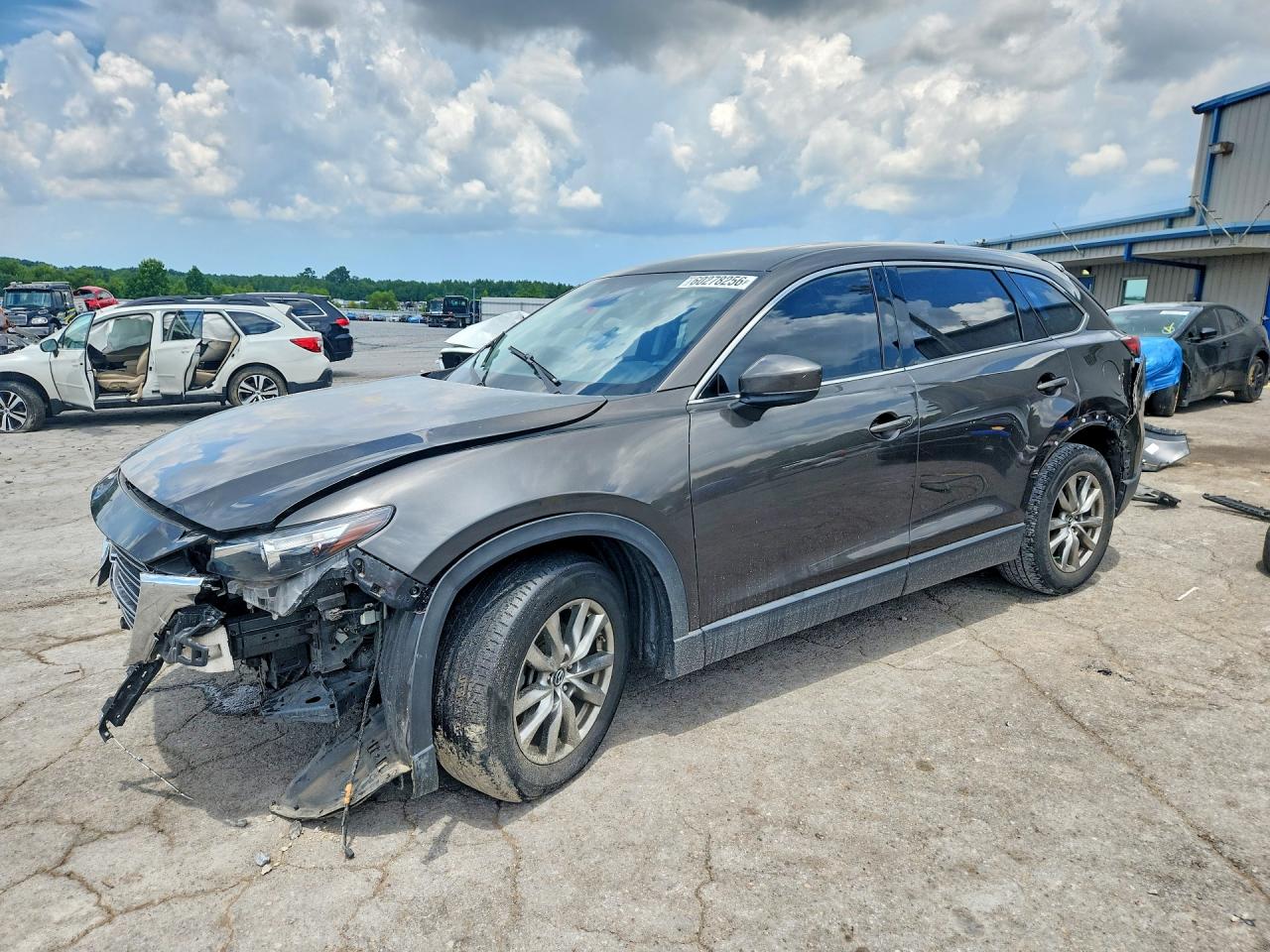 JM3TCACY8J0235718 · 2018 MAZDA CX-9