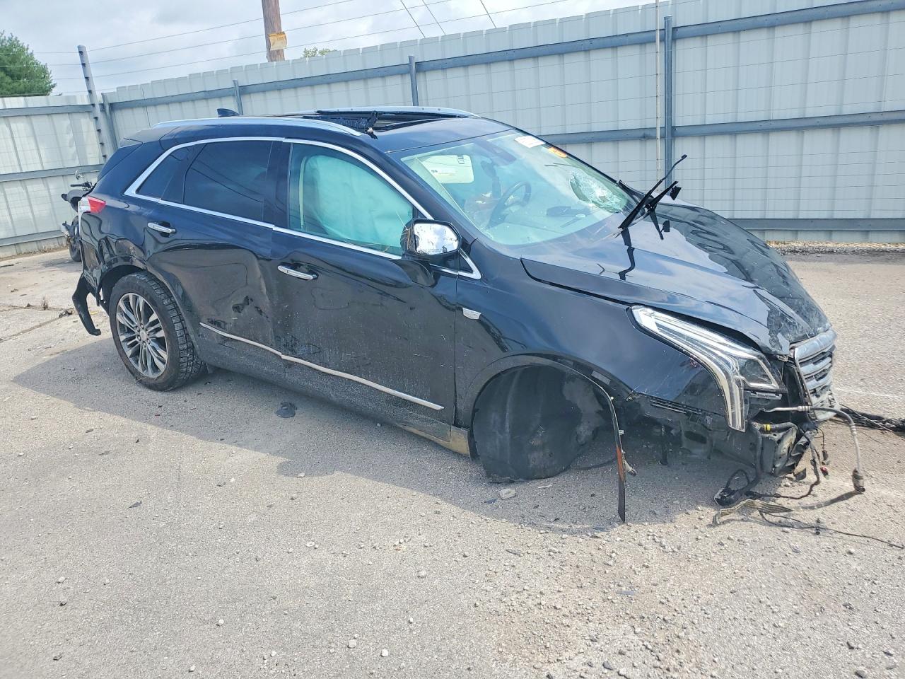 1GYKNERS5KZ105735 · 2019 CADILLAC XT5 · 4/13