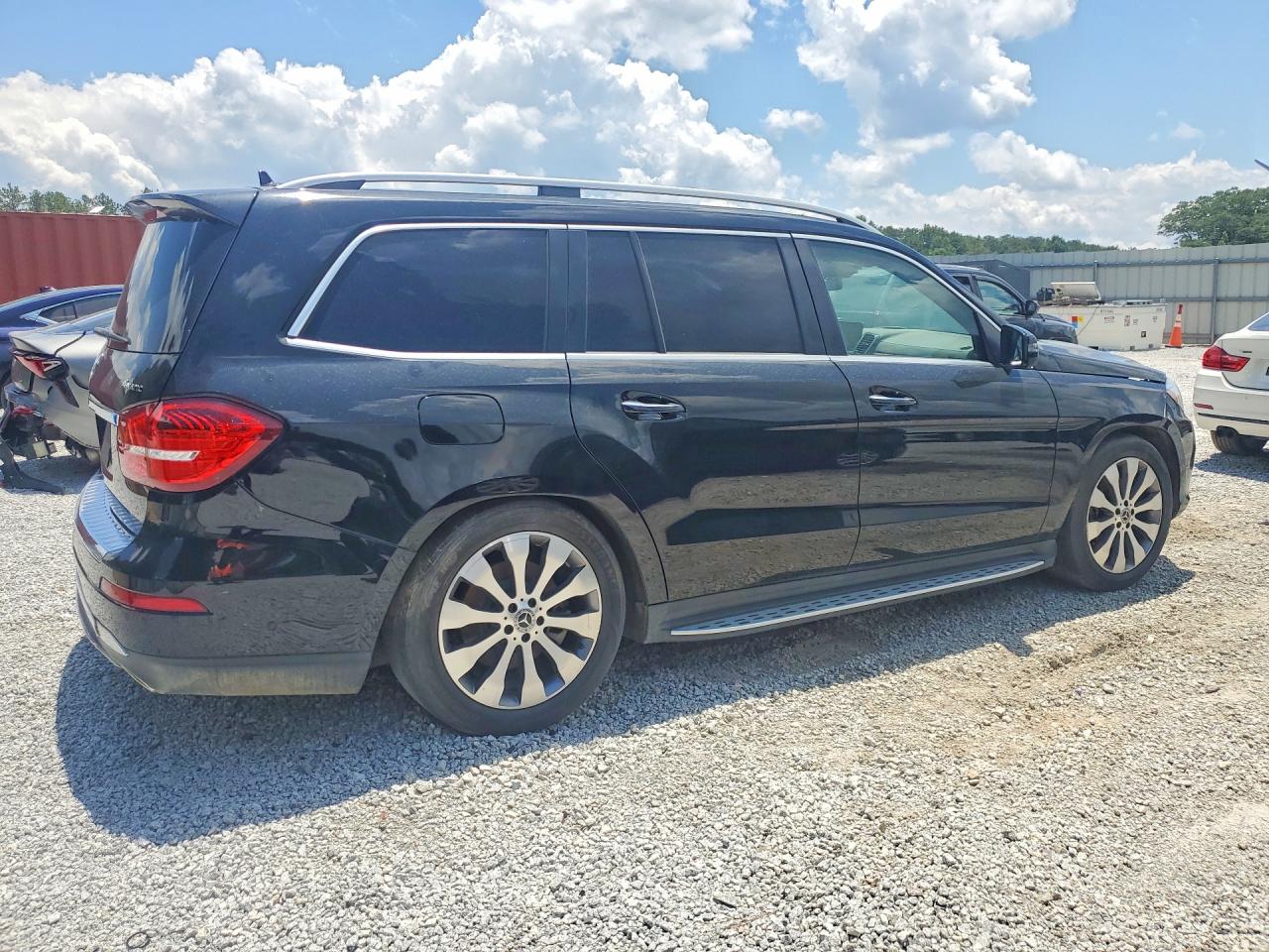 4JGDF6EE7KB217331 · 2019 MERCEDES-BENZ GLS · 3/13