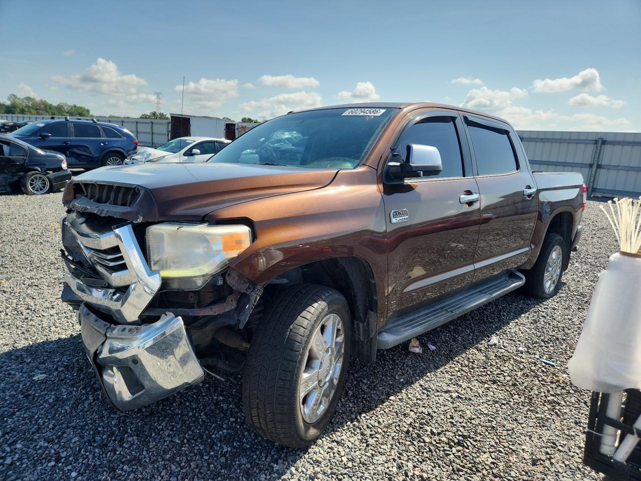 5TFAY5F12HX604114 · 2017 TOYOTA TUNDRA