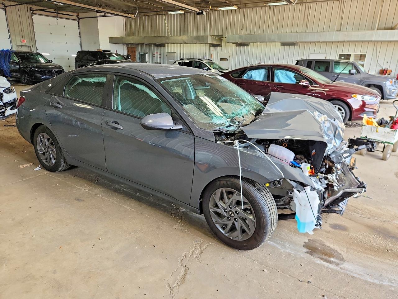 KMHLM4DJ0TU202700 · 2026 HYUNDAI ELANTRA HYBRID · 4/13