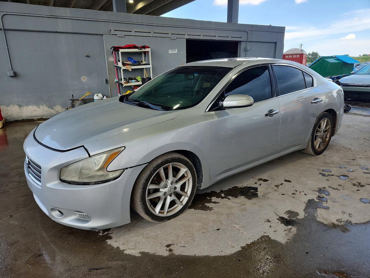 1N4AA5APXEC492221 · 2014 NISSAN MAXIMA