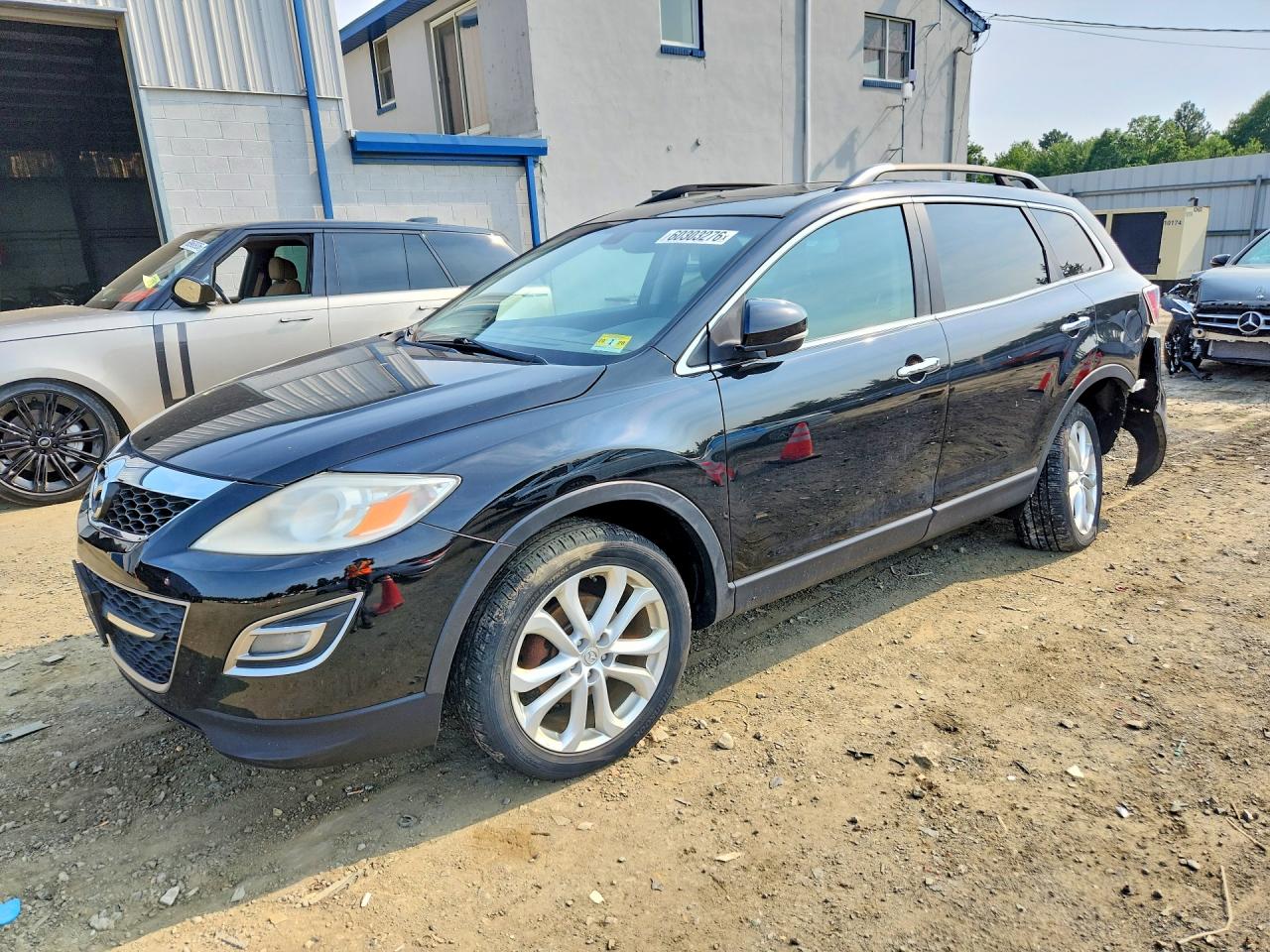JM3TB3DV0B0305796 · 2011 MAZDA CX-9