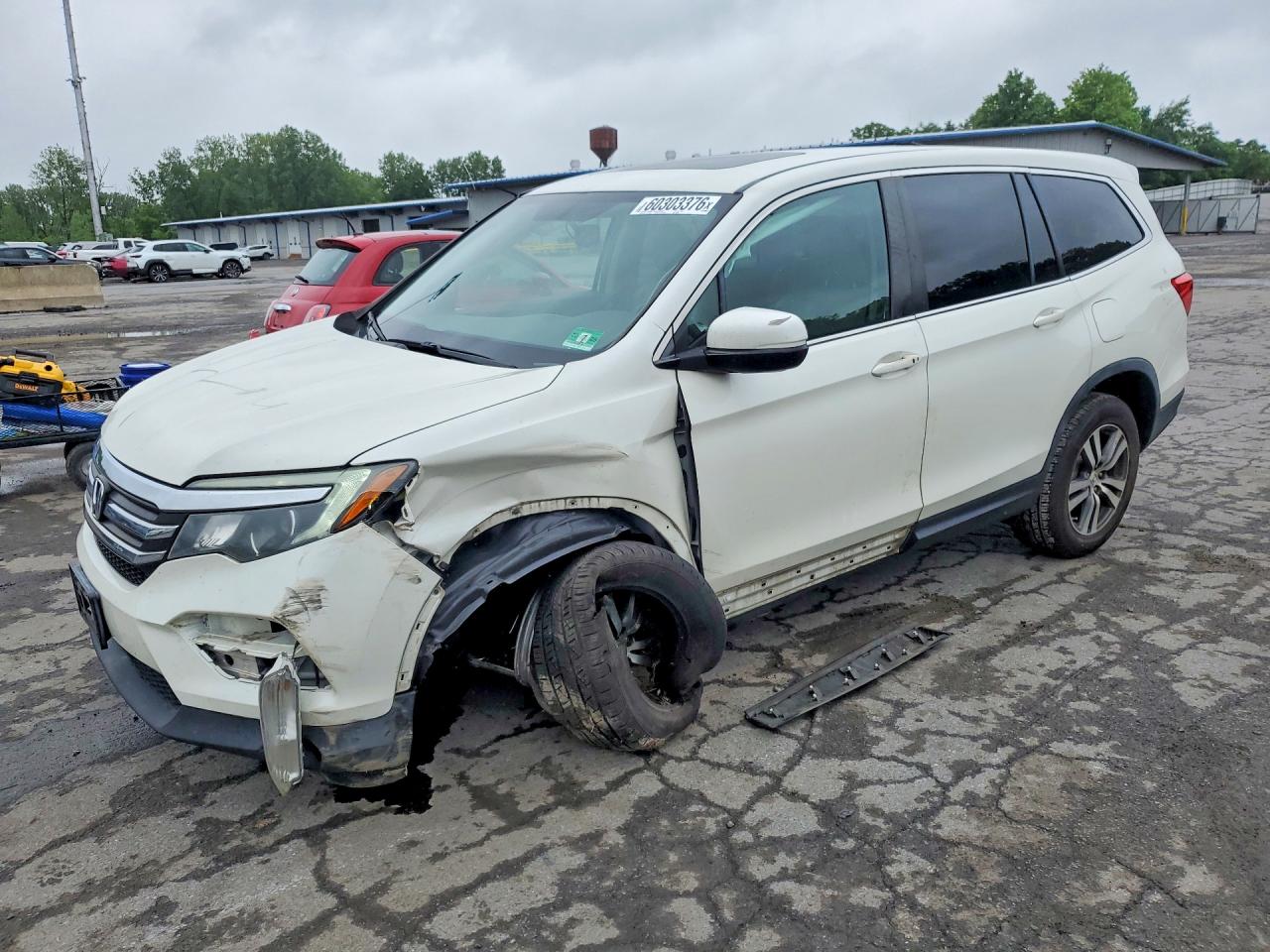 5FNYF6H53GB082810 · 2016 HONDA PILOT