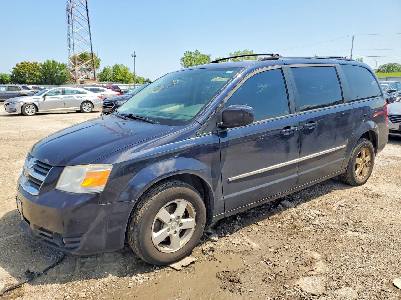 2D4RN5D1XAR173074 · 2010 DODGE GRAND CARAVAN