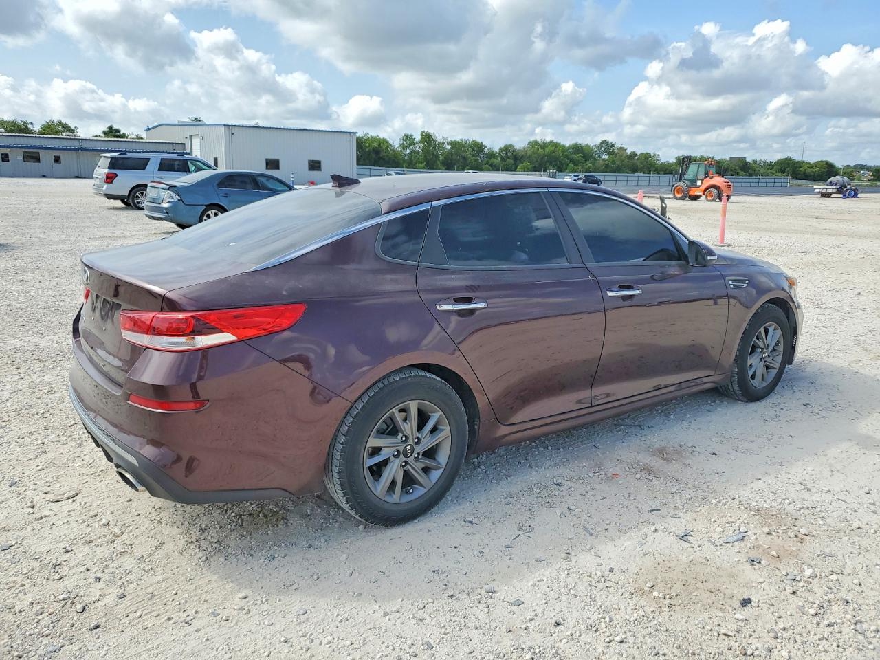 5XXGT4L34KG339834 · 2019 KIA OPTIMA · 3/12