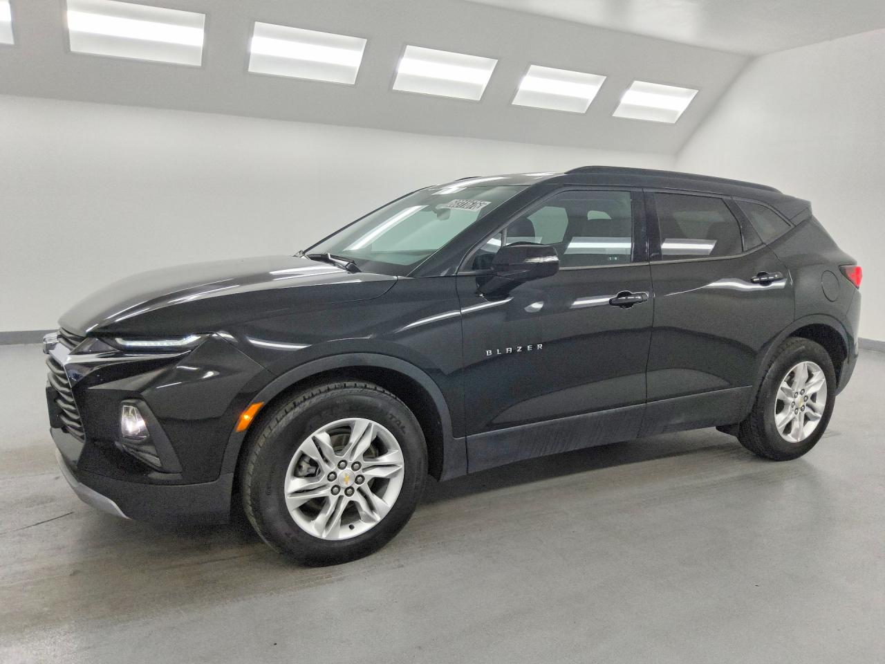 3GNKBJRS4NS184038 · 2022 CHEVROLET BLAZER