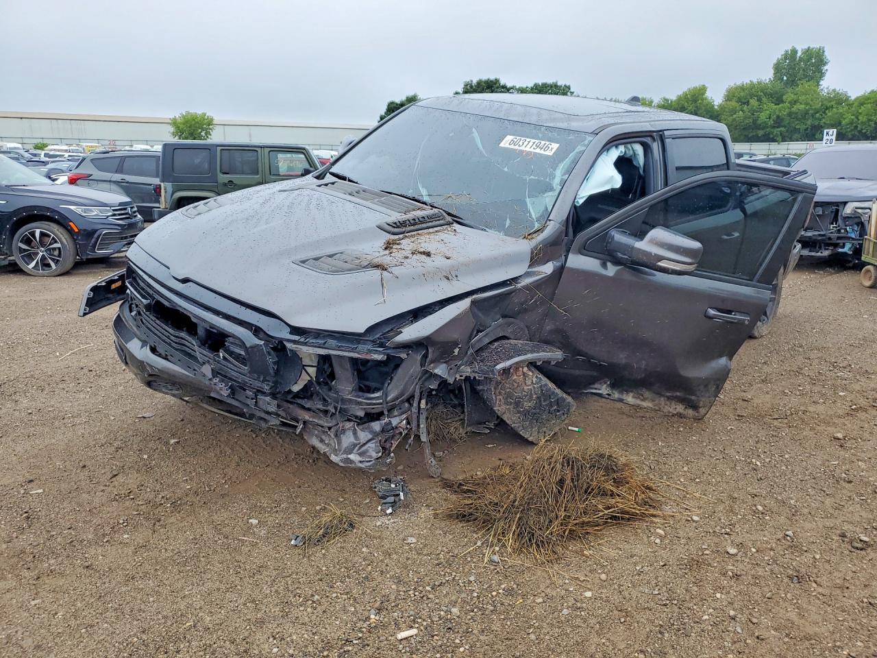 1C6SRFJT7LN148705 · 2020 RAM 1500