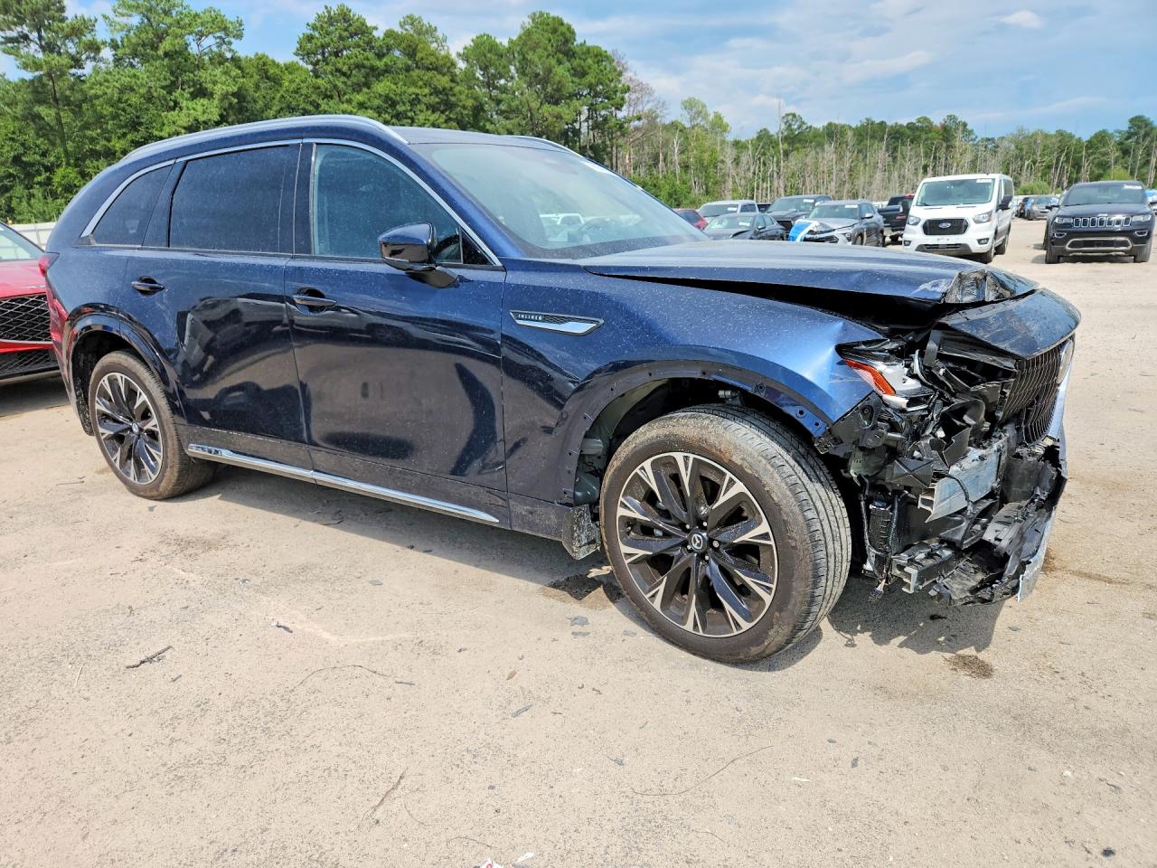 JM3KKDHC8S1210519 · 2025 MAZDA CX-90 · 4/14