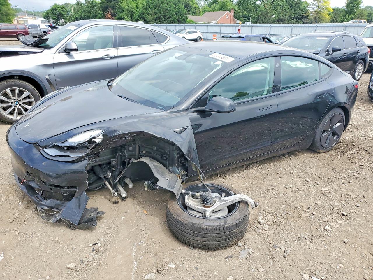 5YJ3E1EB1MF979484 · 2021 TESLA MODEL 3