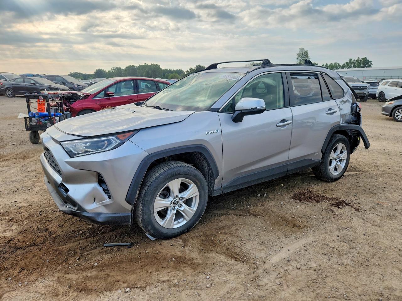 JTMRWRFV2KD007332 · 2019 TOYOTA RAV4 HYBRID