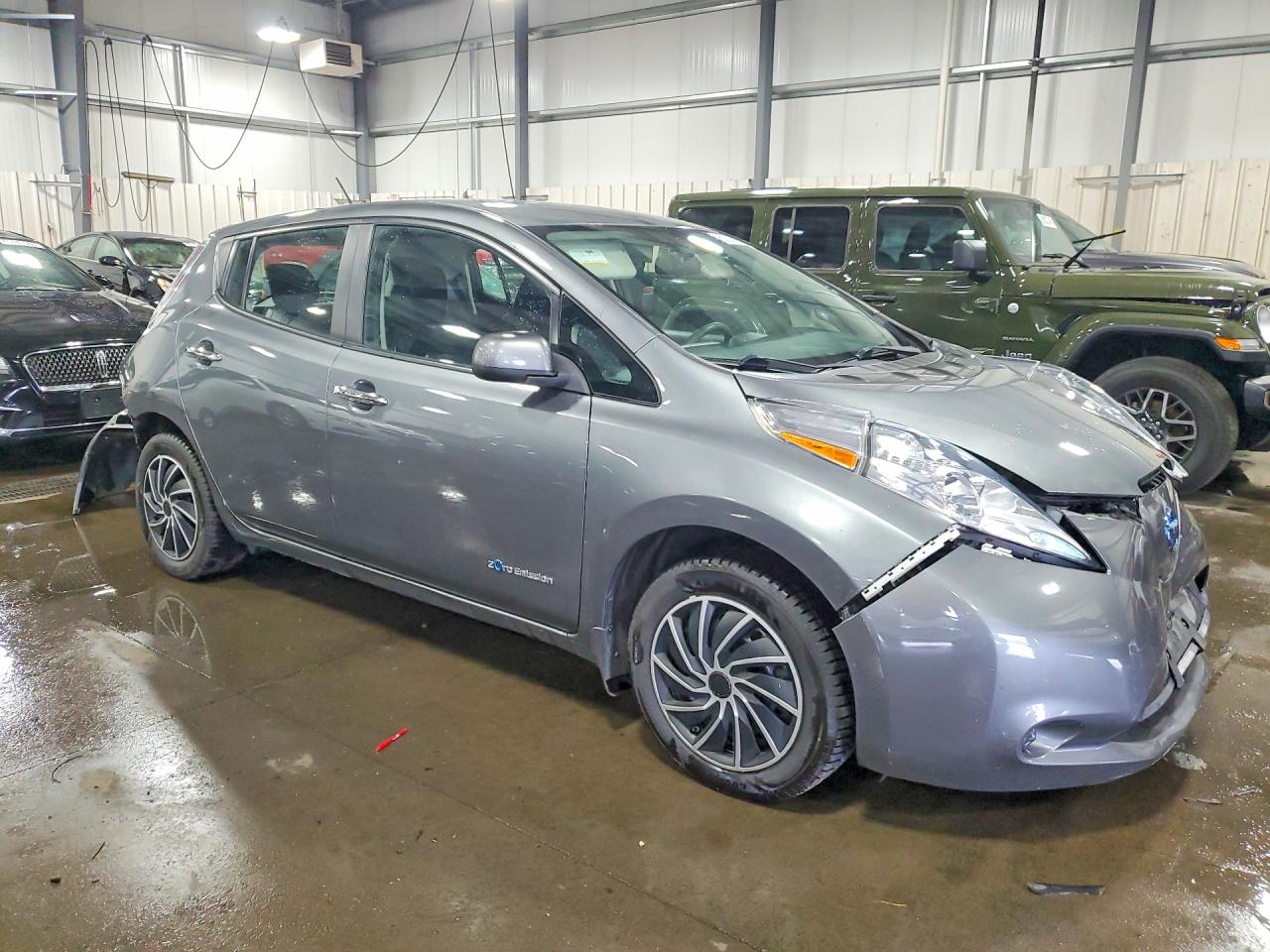 1N4BZ0CP3HC306049 · 2017 NISSAN LEAF · 4/14