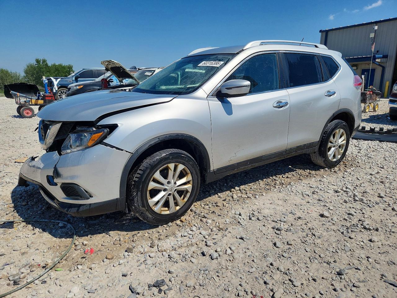 JN8AT2MV7GW151717 · 2016 NISSAN ROGUE