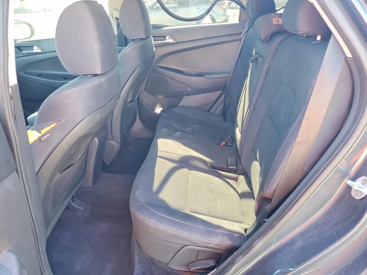 KM8J2CA47KU915355 · 2019 HYUNDAI TUCSON · 10/12