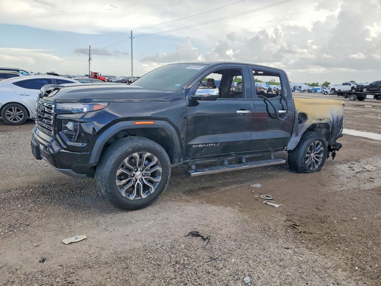 1GTP2FEKXS1205053 · 2025 GMC CANYON