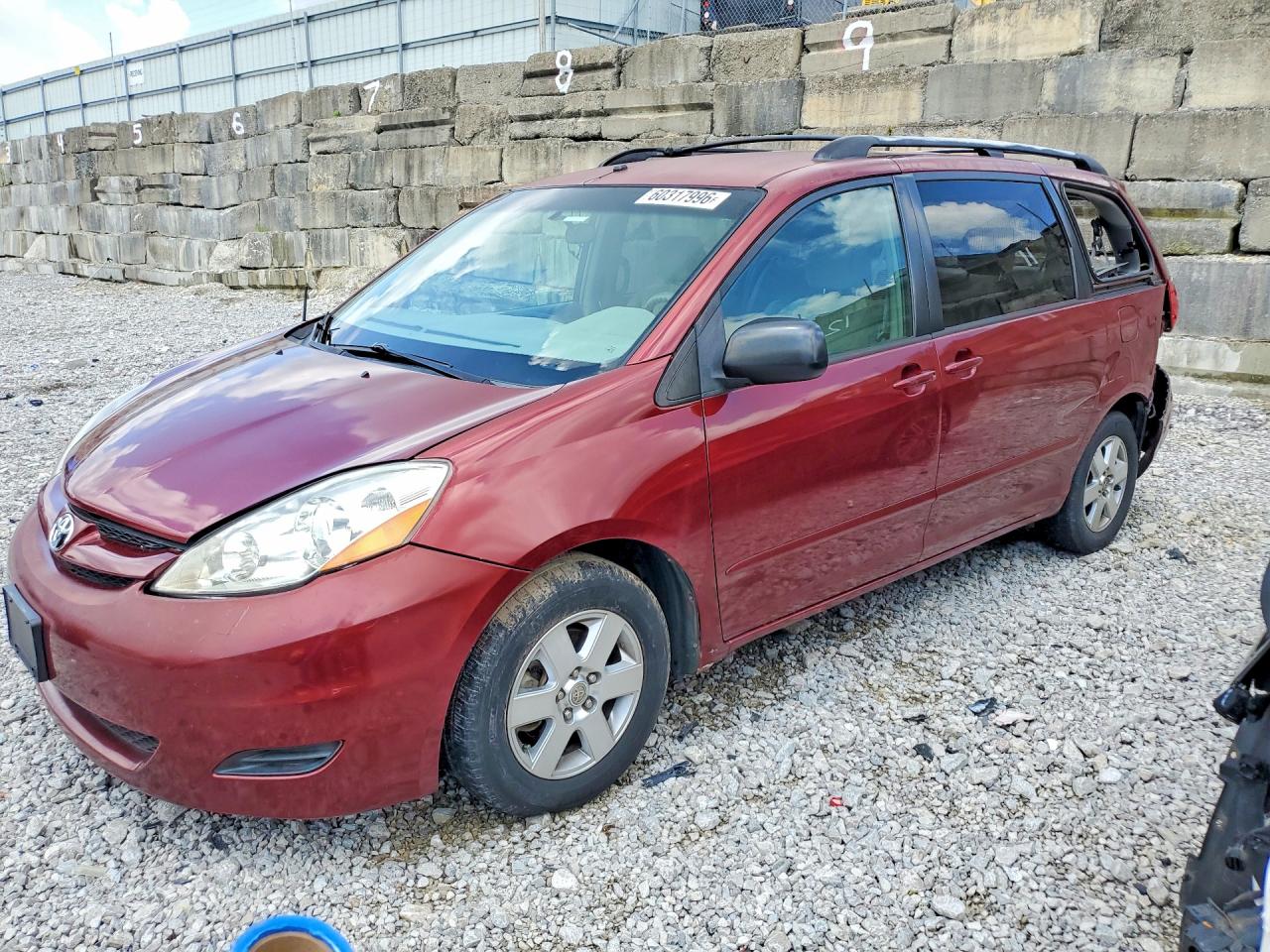 5TDZK23C68S192472 · 2008 TOYOTA SIENNA