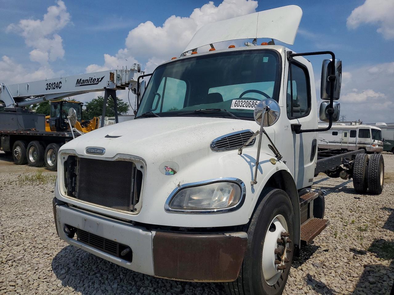 1FVACWDT9CDBF0708 · 2012 FREIGHTLINER M2