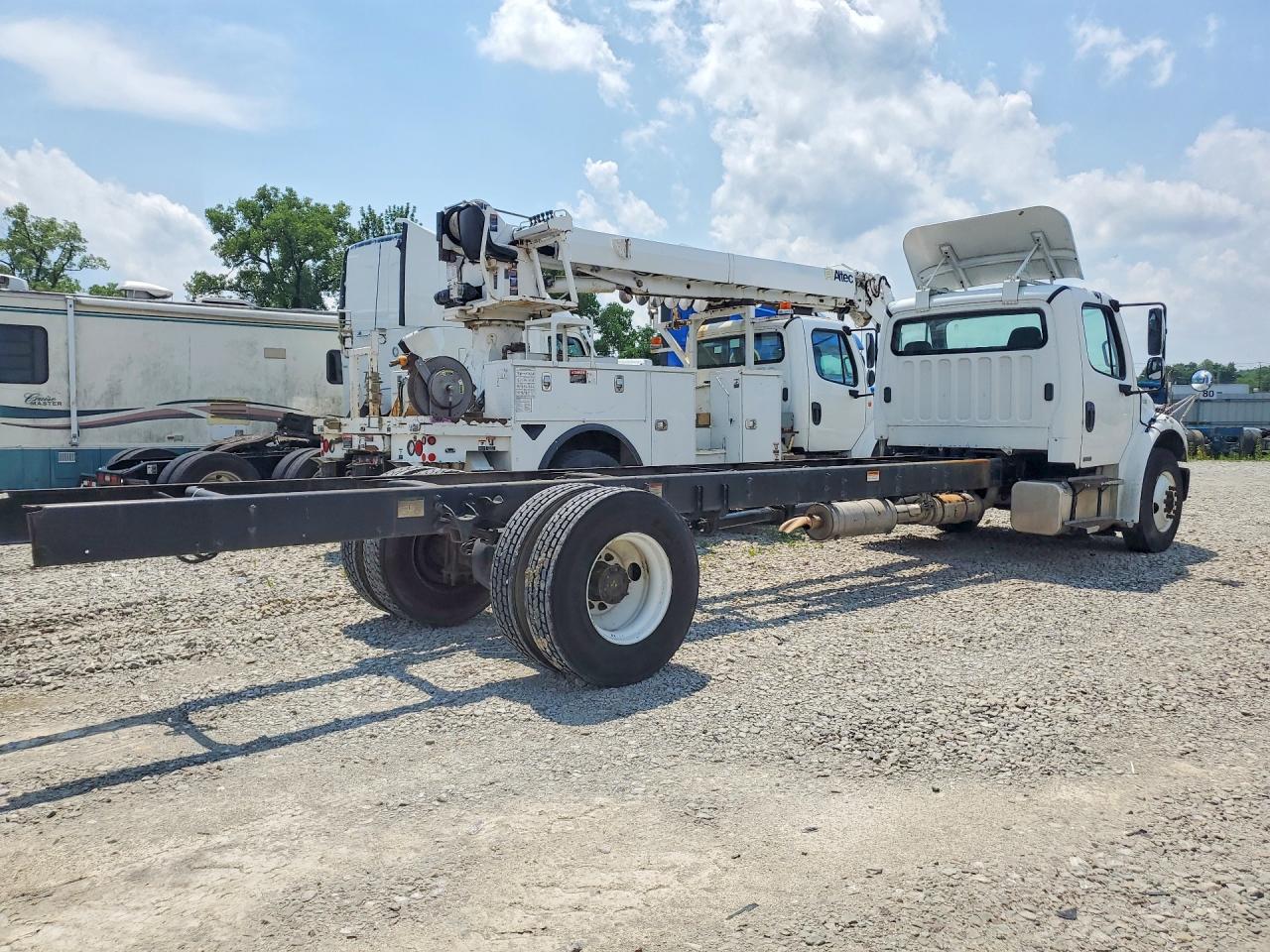 1FVACWDT9CDBF0708 · 2012 FREIGHTLINER M2 · 3/12