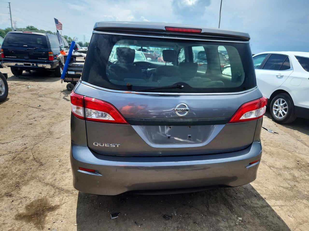 JN8AE2KP9F9131531 · 2015 NISSAN QUEST · 6/13