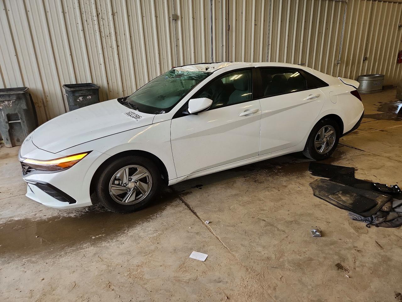 KMHLL4DG5TU221959 · 2026 HYUNDAI ELANTRA