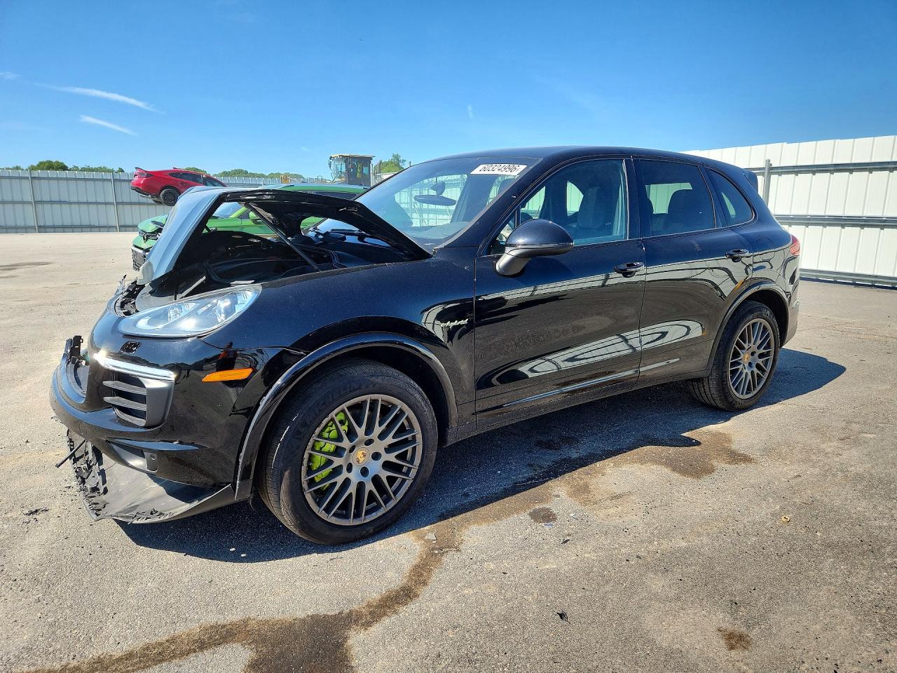 WP1AE2A26JLA71879 · 2018 PORSCHE CAYENNE