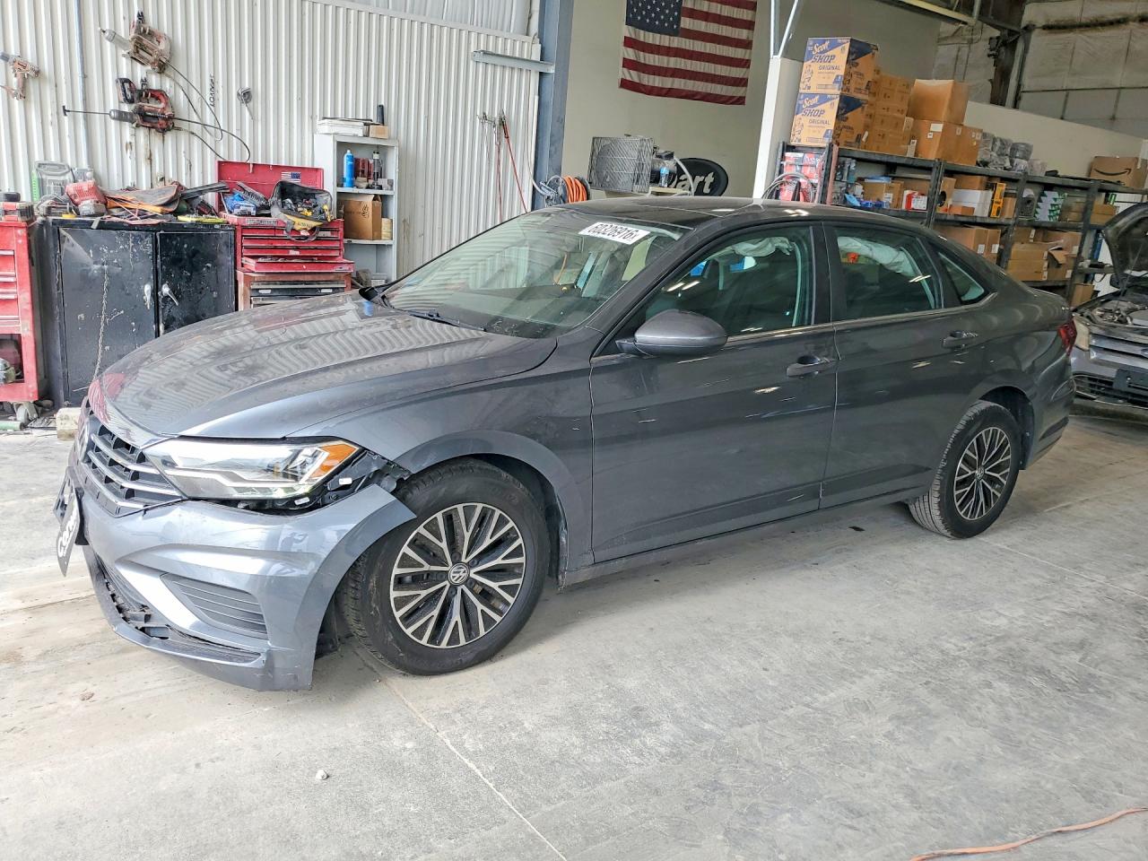 3VWC57BU2KM156206 · 2019 VOLKSWAGEN JETTA