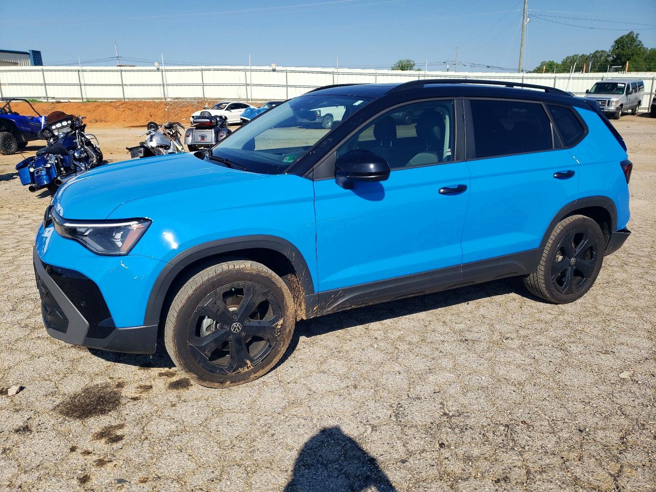 3VV2C7B24SM077107 · 2025 VOLKSWAGEN TAOS