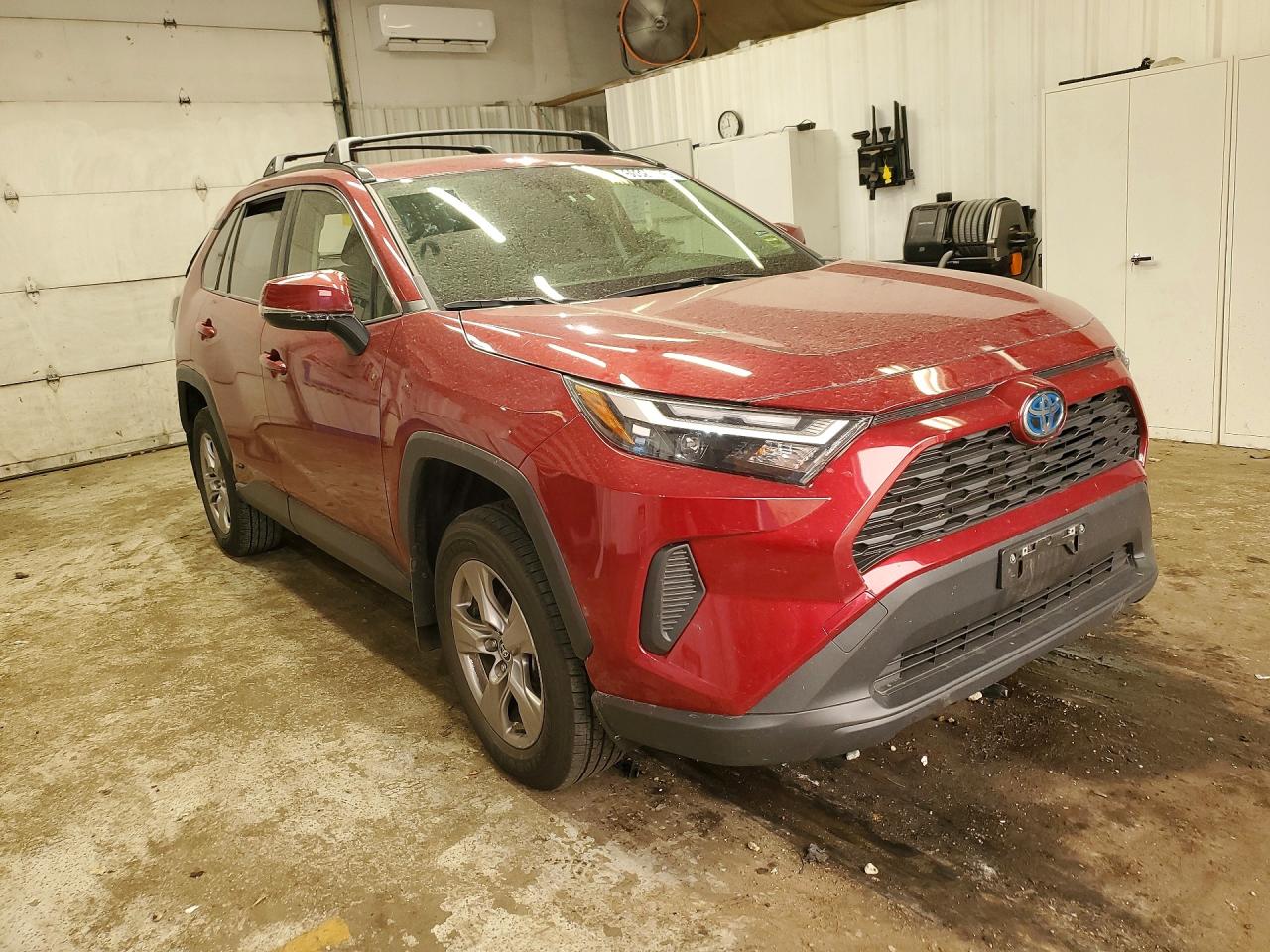 JTMRWRFVXRD239610 · 2024 TOYOTA RAV4 HYBRID · 4/13