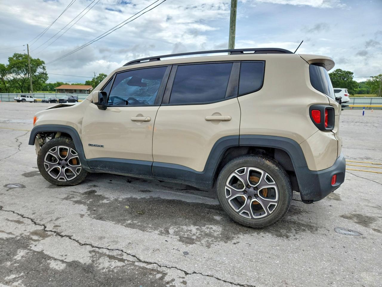 ZACCJABTXFPB35268 · 2015 JEEP RENEGADE · 2/13
