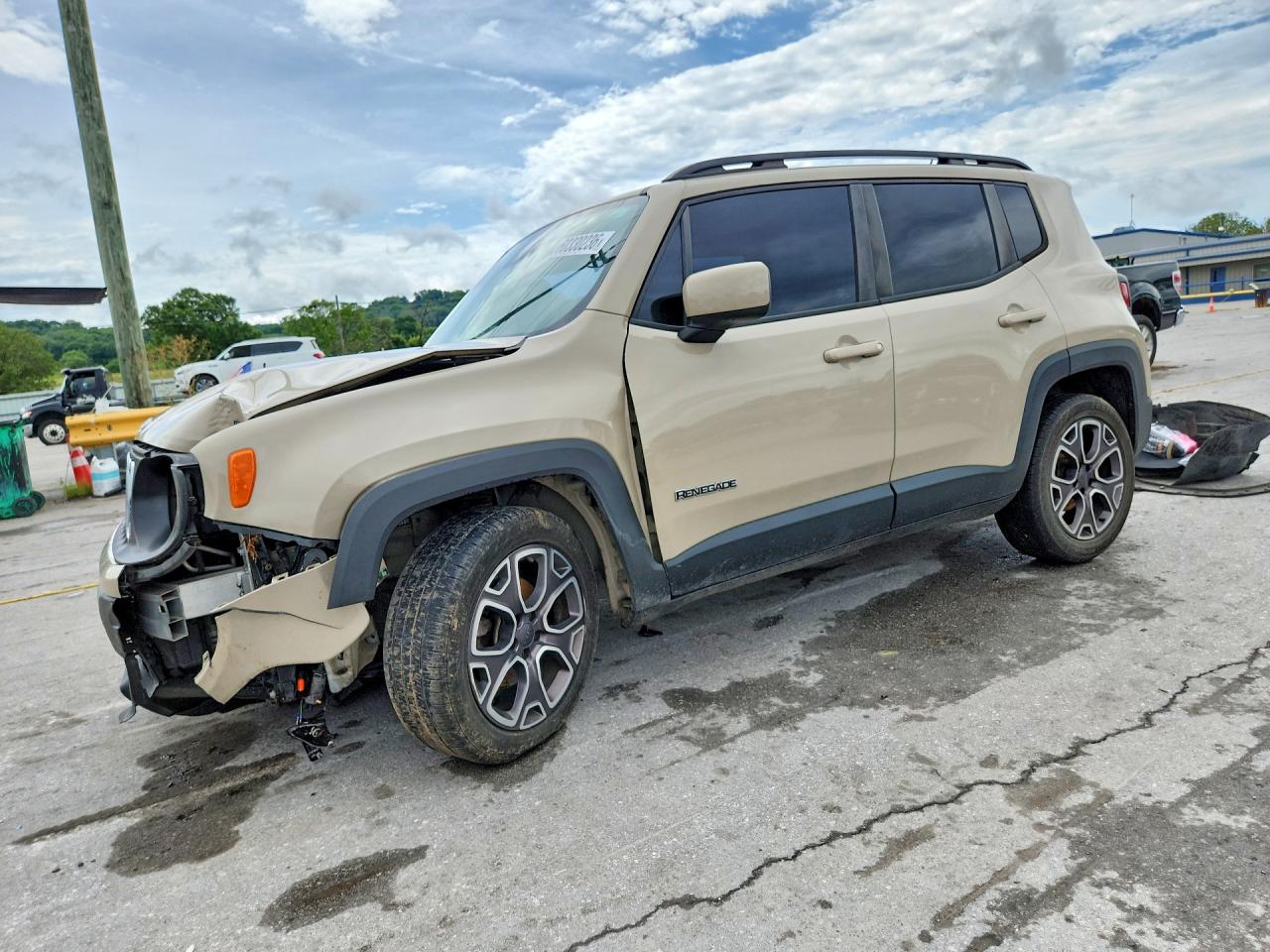 ZACCJABTXFPB35268 · 2015 JEEP RENEGADE