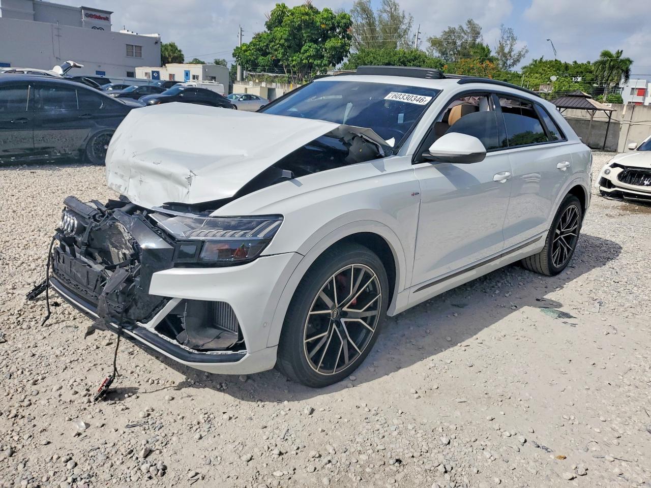 WA1FVBF17ND021820 · 2022 AUDI Q8
